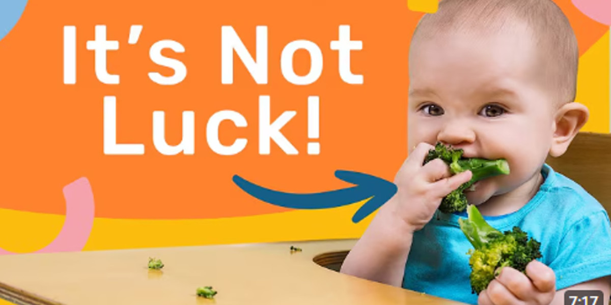 Get Your Baby To LOVE Food (8 Tips to Make it Easy!)